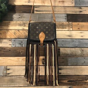 ❌ ❌❌👀SOLD ❌❌❌Louis Vuitton Cartouchiere MM